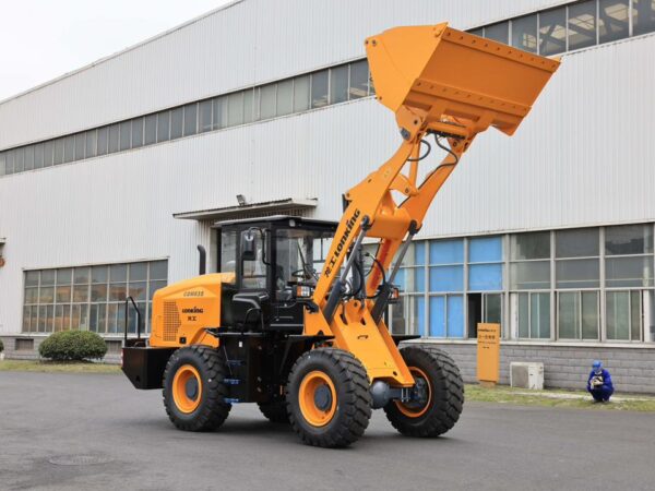 Фронтальный погрузчик Lonking CDM835G