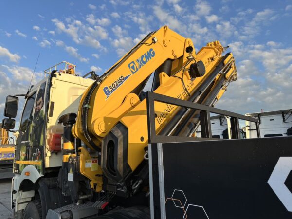 КМУ XCMG SQZ460-4